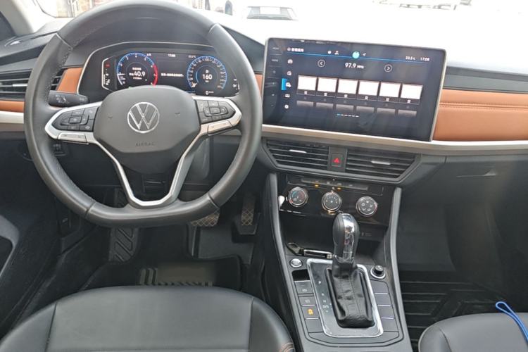 Used Volkswagen Bora 2025 200TSI DSG Enjoy PRO Edition Center Console