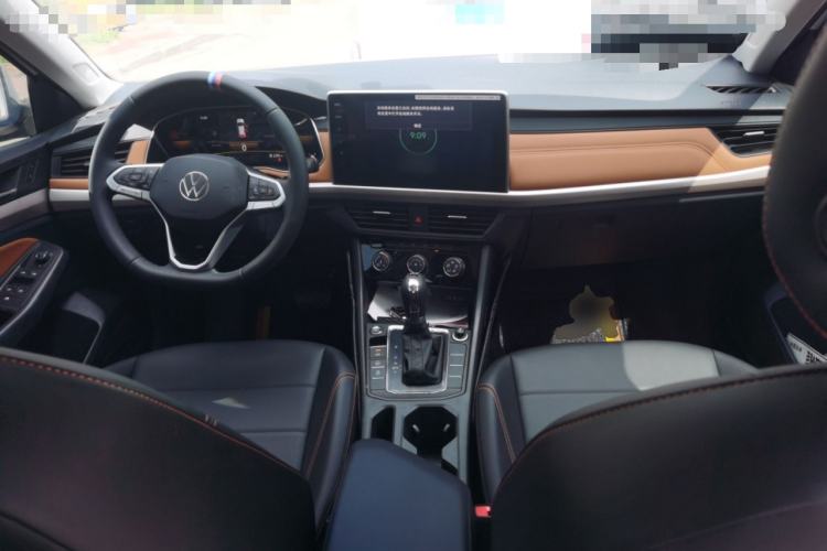 Used Volkswagen Bora 2025 200TSI DSG Enjoy Driving Navigation Edition Center Console