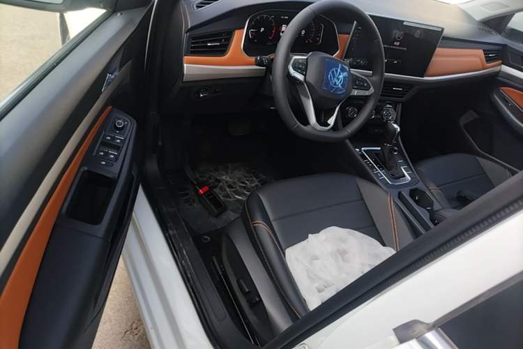 Used Volkswagen Bora 2025 200TSI DSG Enjoy PRO Edition Driver Seat