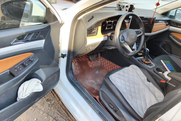 Used Volkswagen Bora 2025 200TSI DSG Enjoy PRO Edition Driver Seat