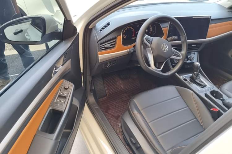 Used Volkswagen Bora 2025 200TSI DSG Enjoy PRO Edition Driver Seat