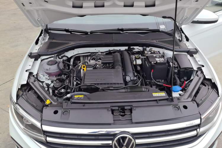 Used Volkswagen Bora 2025 280TSI DSG Comfort Edition Engine Bay