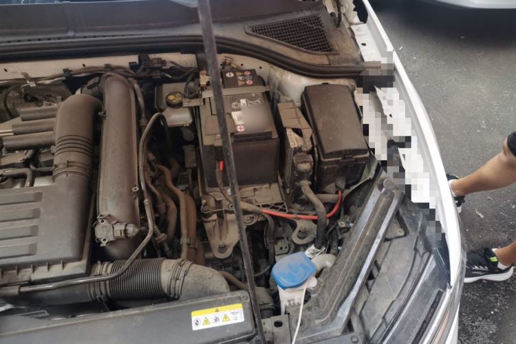 Used Volkswagen Bora 2025 Model, Facelifted 200TSI DSG Yuexing PRO Edition Engine Bay Left