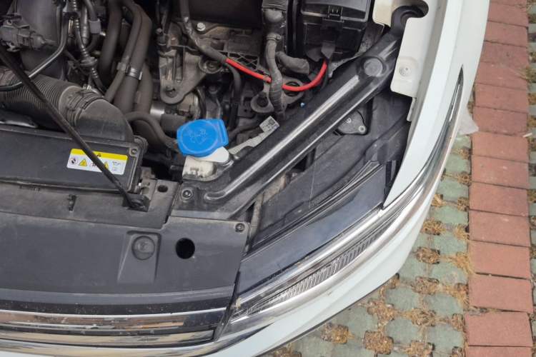 Used Volkswagen Bora 2025 200TSI DSG Enjoy PRO Edition Engine Bay Left