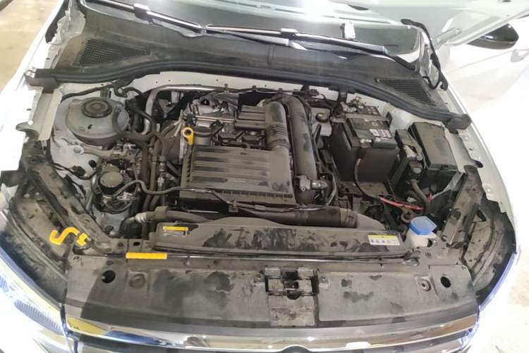 Used Volkswagen Bora 2025 Model, Facelifted 200TSI DSG Yuexing PRO Edition Engine Bay