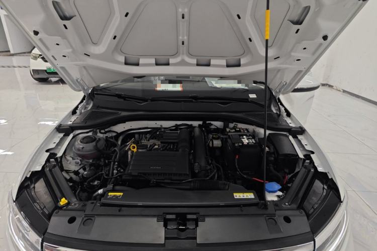 Used Volkswagen Bora 2025 Facelifted 200TSI DSG Yuexing Navigation Edition Engine Bay