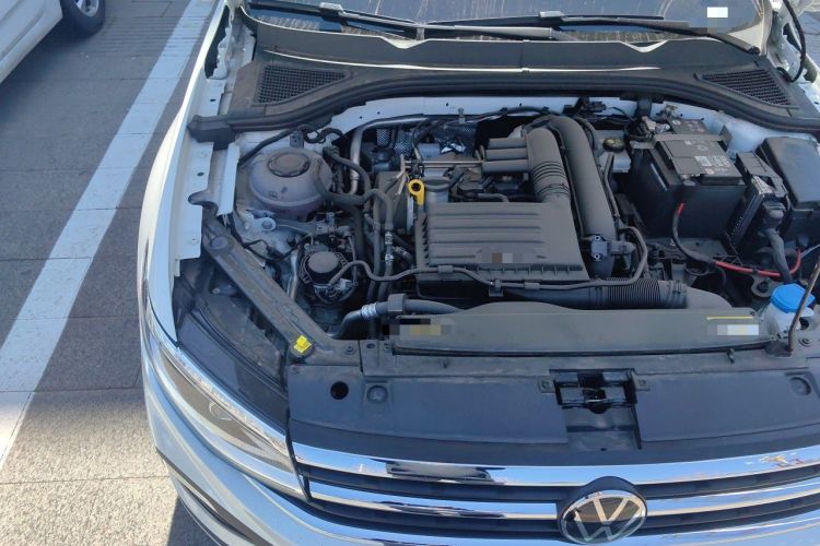 Used Volkswagen Bora 2025 200TSI DSG Enjoy PRO Edition Engine Bay Right