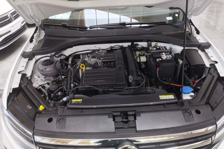 Used Volkswagen Bora 2025 Facelifted 200TSI DSG Yuexing Navigation Edition Engine Bay