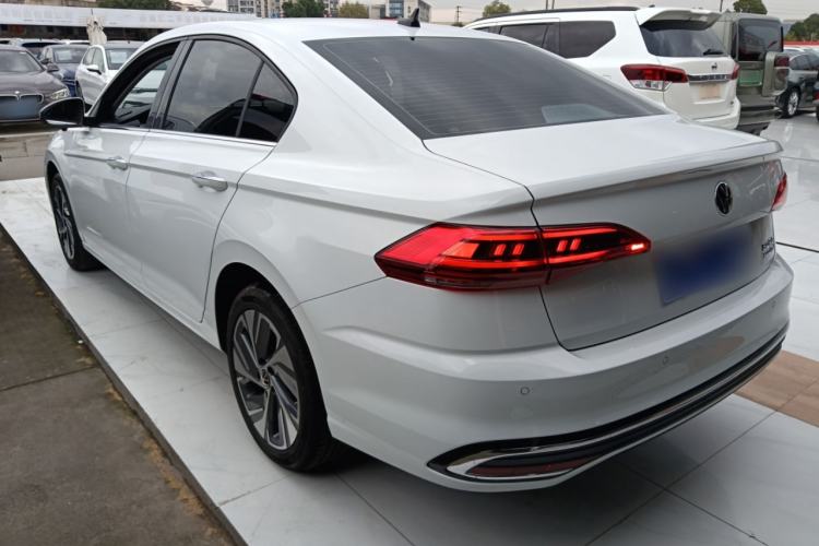 Used Volkswagen Bora 2025 Model, Facelifted 300TSI DSG Zunxing Edition Exterior 2
