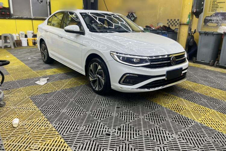 Used Volkswagen Bora 2025 300TSI DSG Prestige Edition Exterior 4
