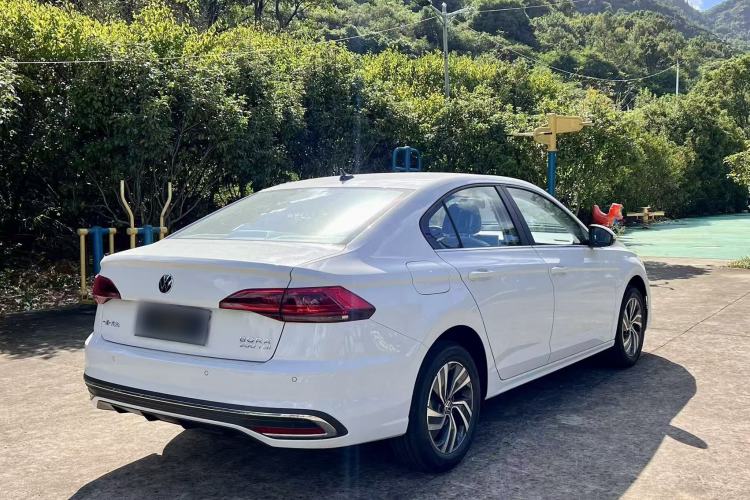 Used Volkswagen Bora 2025 Facelifted 200TSI DSG Yuexing Navigation Edition Exterior 4