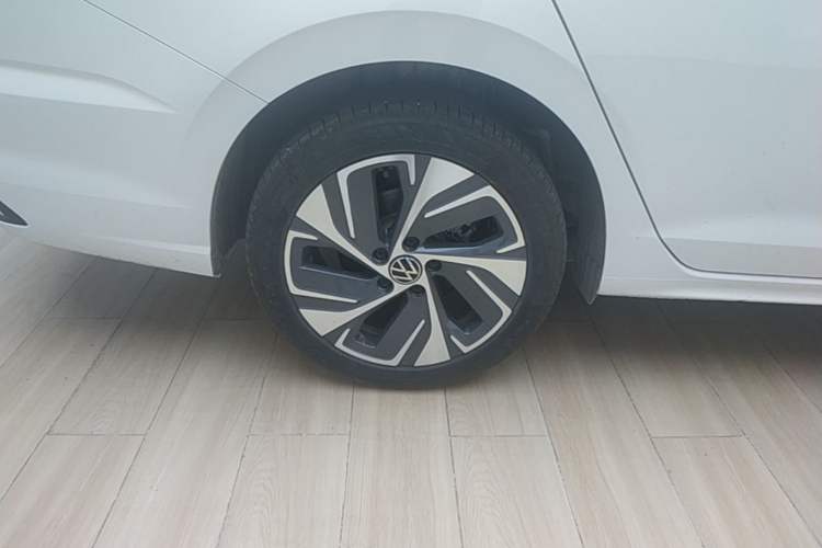 Used Volkswagen Bora 2025 300TSI DSG Prestige Edition Exterior 5