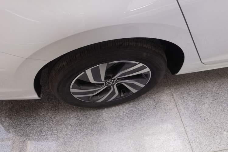 Used Volkswagen Bora 2025 Facelifted 200TSI DSG Yuexing Navigation Edition Exterior 5