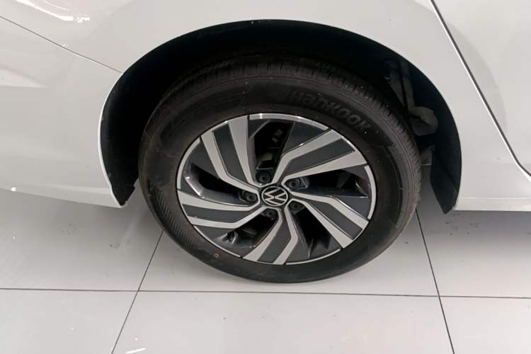 Used Volkswagen Bora 2025 200TSI DSG Enjoy Driving Navigation Edition Exterior 5