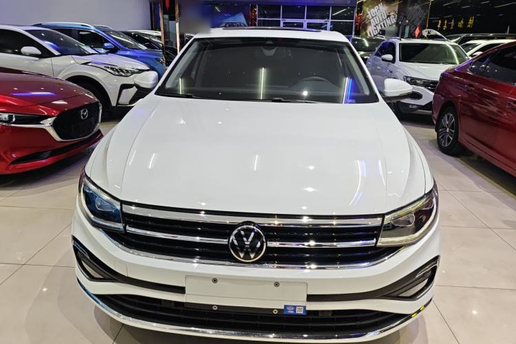 Used Volkswagen Bora 2025 300TSI DSG Prestige Edition Front