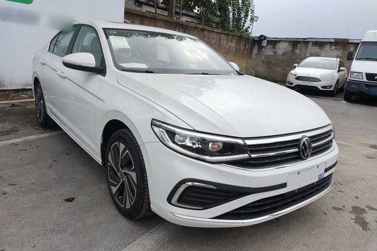 Used Volkswagen Bora 2025 200TSI DSG Enjoy PRO Edition Front Right 45 Deg