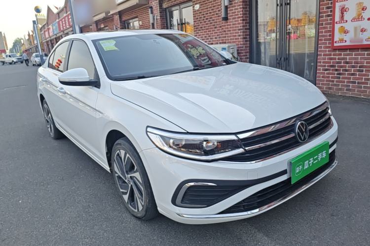 Used Volkswagen Bora 2025 200TSI DSG Enjoy PRO Edition Front Right 45 Deg