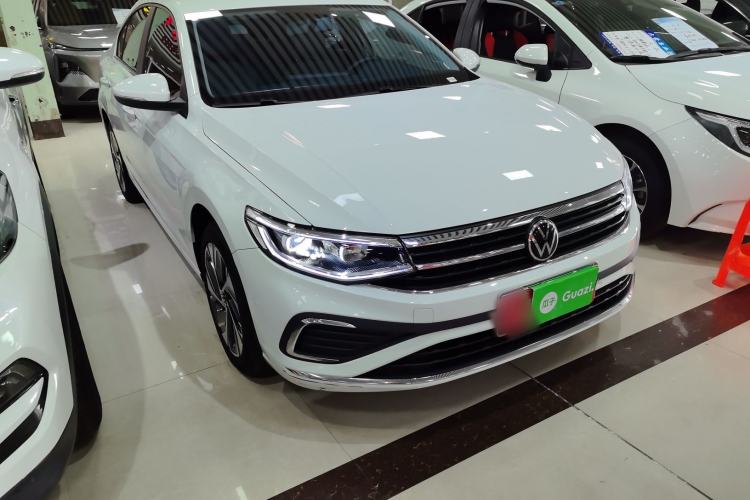 Used Volkswagen Bora 2025 200TSI DSG Enjoy PRO Edition Front Right 45 Deg