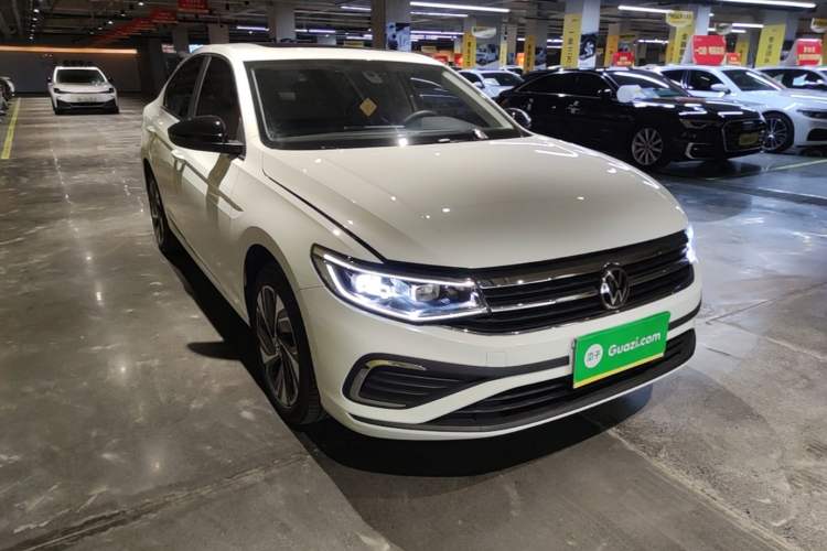 Used Volkswagen Bora 2025 Model, Facelifted 200TSI DSG Yuexing PRO Edition Front Right 45 Deg