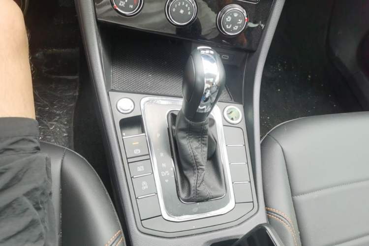 Used Volkswagen Bora 2025 200TSI DSG Enjoy Driving Navigation Edition Gear Lever