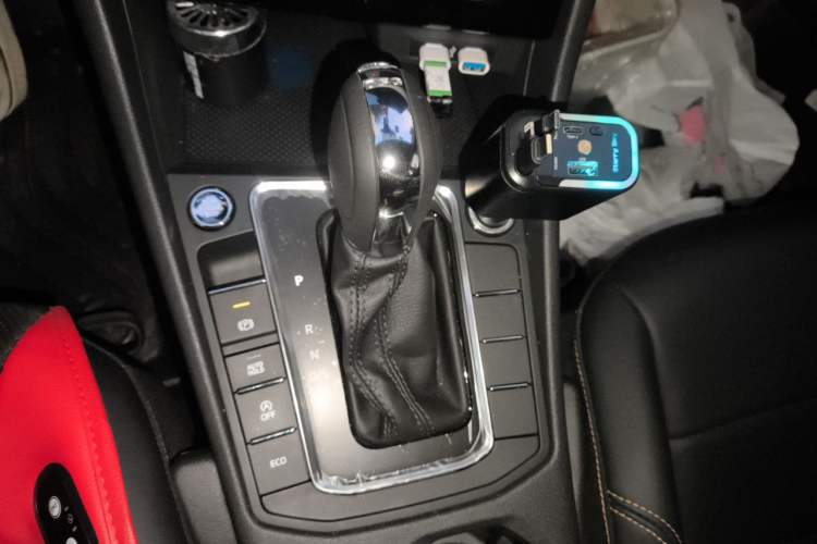 Used Volkswagen Bora 2025 280TSI DSG Comfort Edition Gear Lever