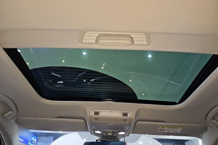 Used Volkswagen Bora 2025 300TSI DSG Prestige Edition Headliner