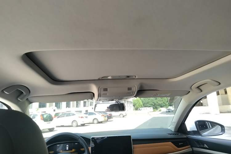 Used Volkswagen Bora 2025 200TSI DSG Enjoy Driving Navigation Edition Headliner