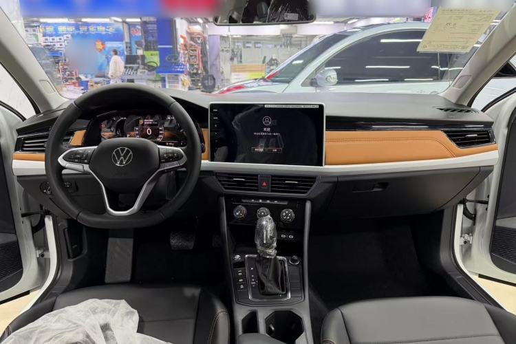 Used Volkswagen Bora 2025 Facelifted 200TSI DSG Yuexing Navigation Edition Interior 1