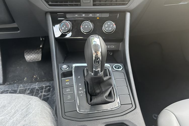 Used Volkswagen Bora 2025 200TSI DSG Enjoy PRO Edition Interior 4