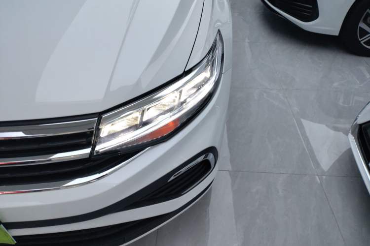 Used Volkswagen Bora 2025 Facelifted 200TSI DSG Yuexing Navigation Edition Left Front Headlight