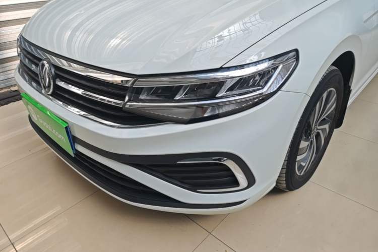 Used Volkswagen Bora 2025 Facelifted 200TSI DSG Yuexing Navigation Edition Left Front Headlight