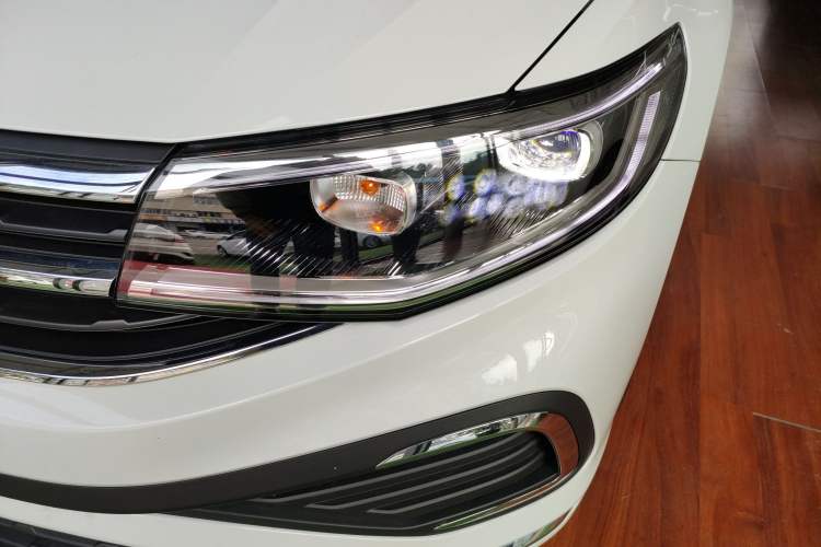 Used Volkswagen Bora 2025 200TSI DSG Enjoy PRO Edition Left Front Headlight