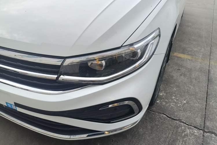 Used Volkswagen Bora 2025 300TSI DSG Prestige Edition Left Front Headlight