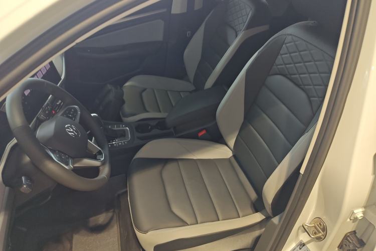 Used Volkswagen Bora 2025 300TSI DSG Prestige Edition Left Front Seat