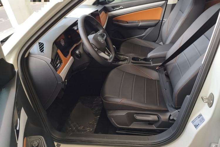 Used Volkswagen Bora 2025 Facelifted 200TSI DSG Yuexing Navigation Edition Left Front Seat