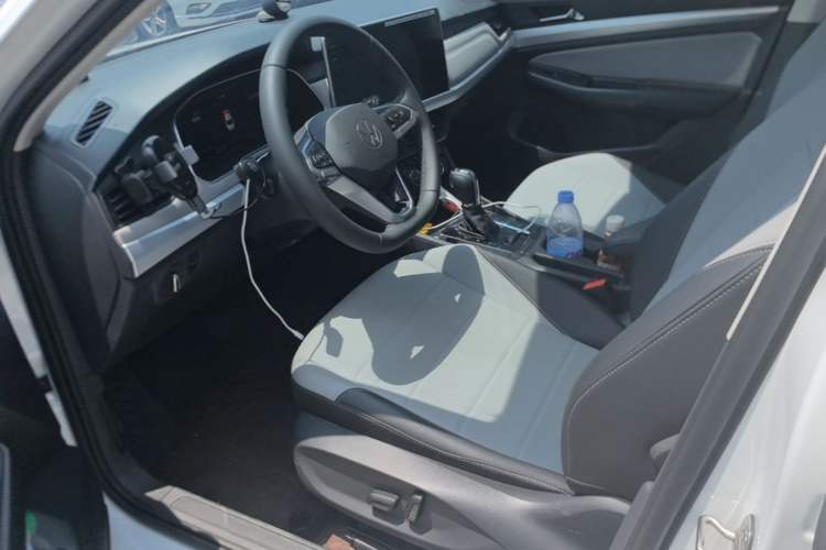 Used Volkswagen Bora 2025 200TSI DSG Enjoy PRO Edition Left Front Seat