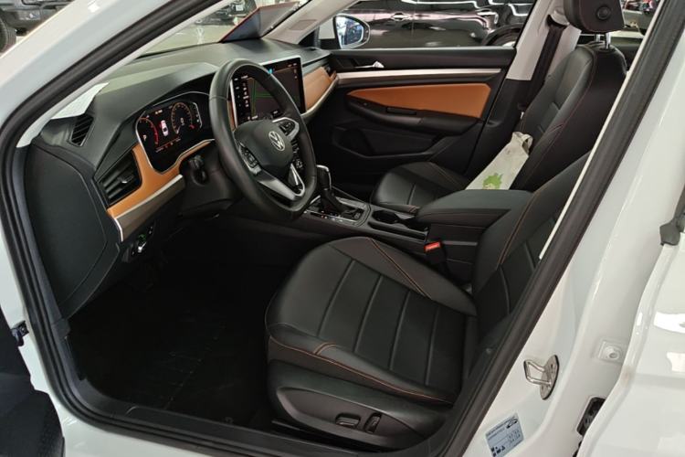 Used Volkswagen Bora 2025 200TSI DSG Enjoy PRO Edition Left Front Seat