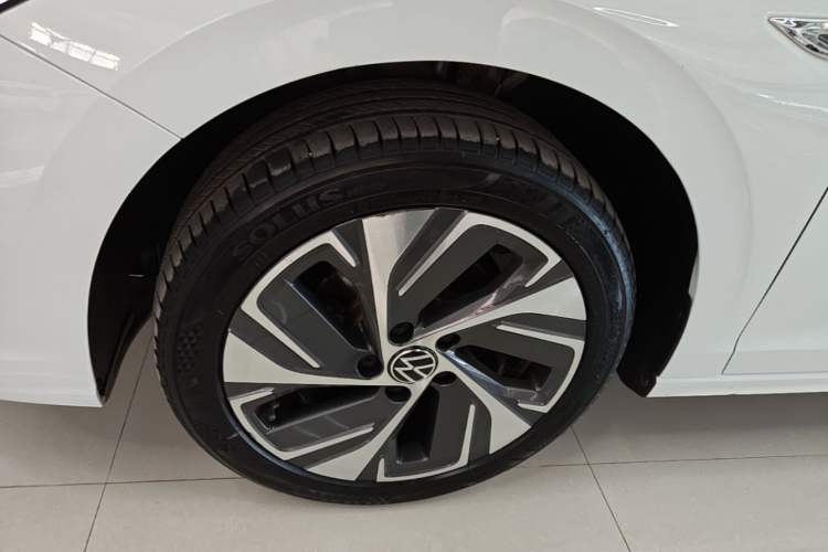 Used Volkswagen Bora 2025 200TSI DSG Enjoy PRO Edition Left Front Wheel Hub