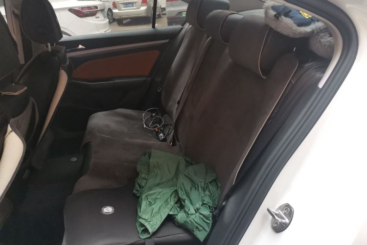 Used Volkswagen Bora 2025 Model, Facelifted 200TSI DSG Yuexing PRO Edition Left Rear Seat