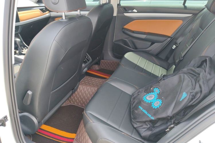 Used Volkswagen Bora 2025 Model, Facelifted 200TSI DSG Yuexing PRO Edition Left Rear Seat