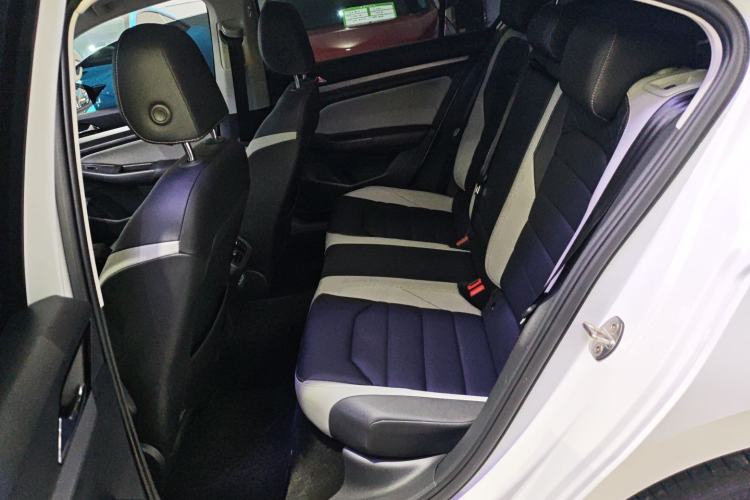 Used Volkswagen Bora 2025 300TSI DSG Prestige Edition Left Rear Seat