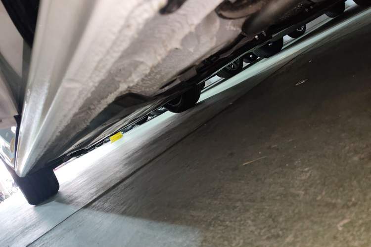 Used Volkswagen Bora 2025 Facelifted 200TSI DSG Yuexing Navigation Edition Left Side Sill