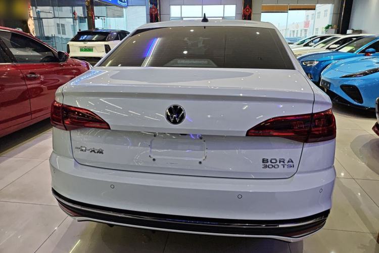 Used Volkswagen Bora 2025 300TSI DSG Prestige Edition Rear