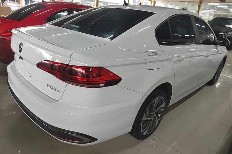 Used Volkswagen Bora 2025 Model, Facelifted 200TSI DSG Yuexing PRO Edition Rear Right 45 Deg