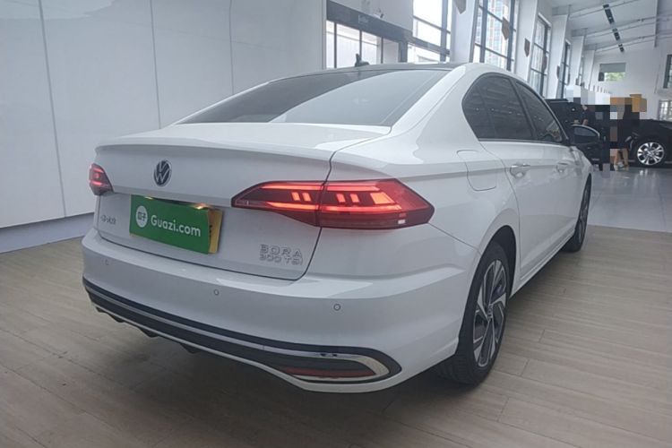 Used Volkswagen Bora 2025 300TSI DSG Prestige Edition Rear Right 45 Deg