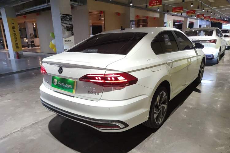 Used Volkswagen Bora 2025 Model, Facelifted 200TSI DSG Yuexing PRO Edition Rear Right 45 Deg