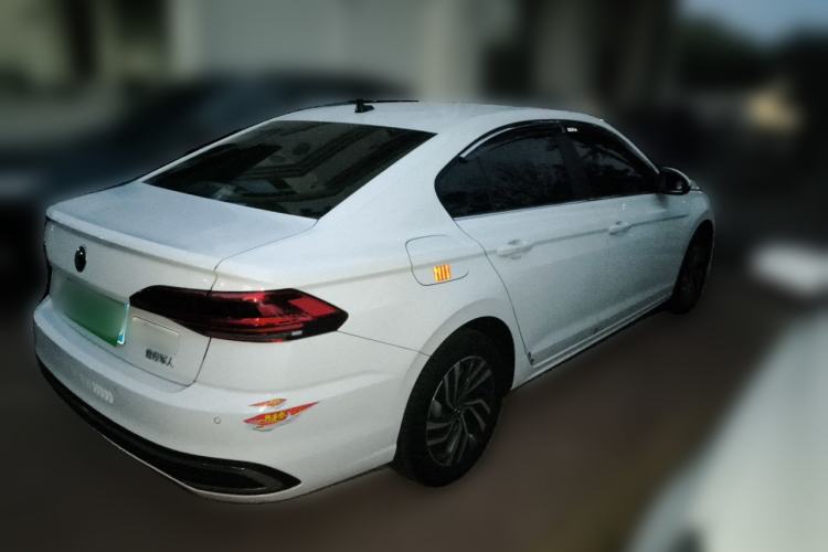 Used Volkswagen Bora 2025 280TSI DSG Comfort Edition Rear Right 45 Deg