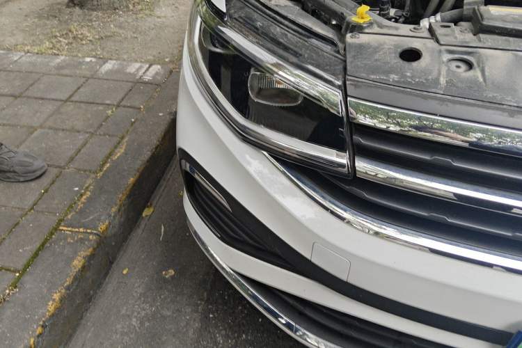 Used Volkswagen Bora 2025 200TSI DSG Enjoy Driving Navigation Edition Right Front Headlight