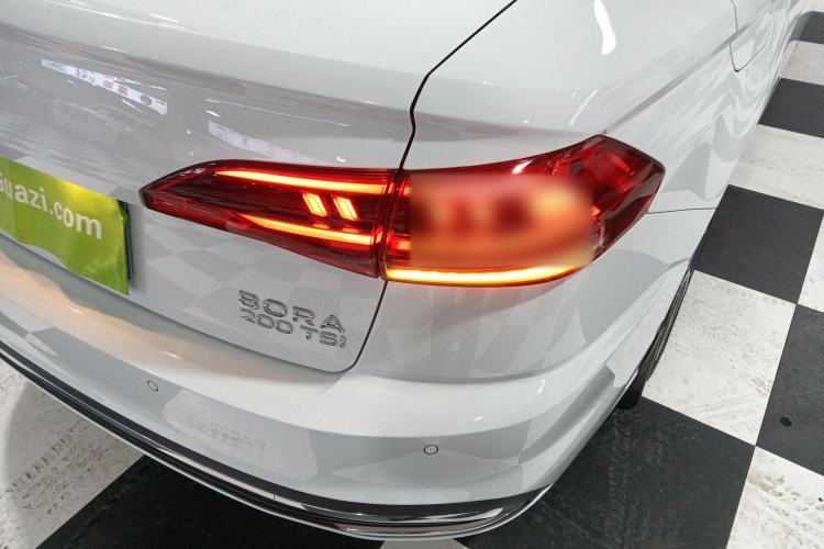 Used Volkswagen Bora 2025 200TSI DSG Enjoy PRO Edition Right Rear Taillight