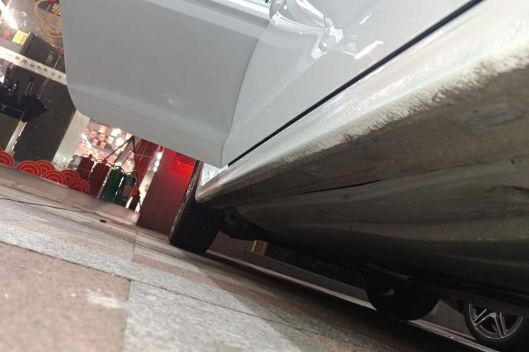 Used Volkswagen Bora 2025 200TSI DSG Enjoy PRO Edition Right Side Sill
